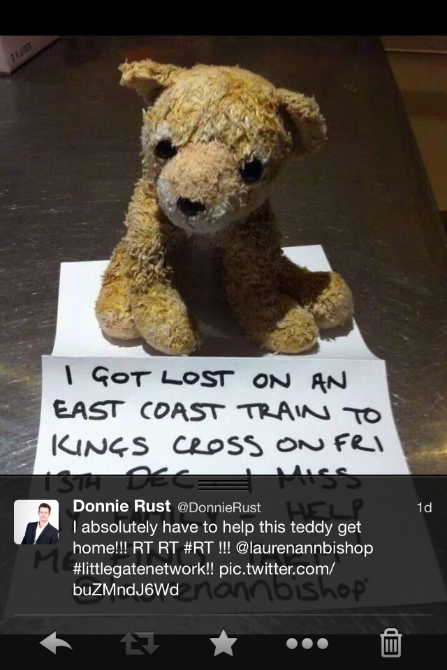 THE CHRISTMAS MIRACLE OF A RETURNED TEDDY BEAR - Littlegate Publishing