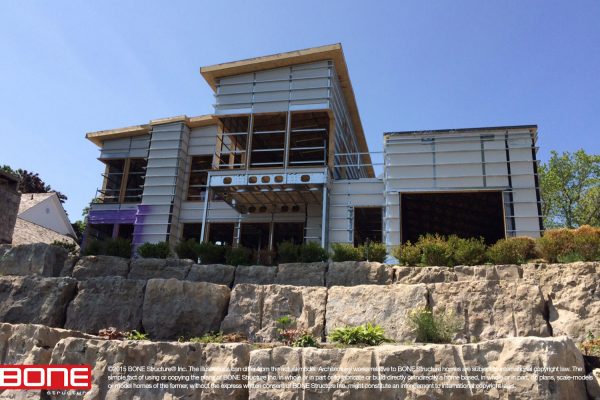 2015 - BONE Structure is currently assembling a home in Niagara-on-the-Lake, ON (CNW Group/BONE Structure)