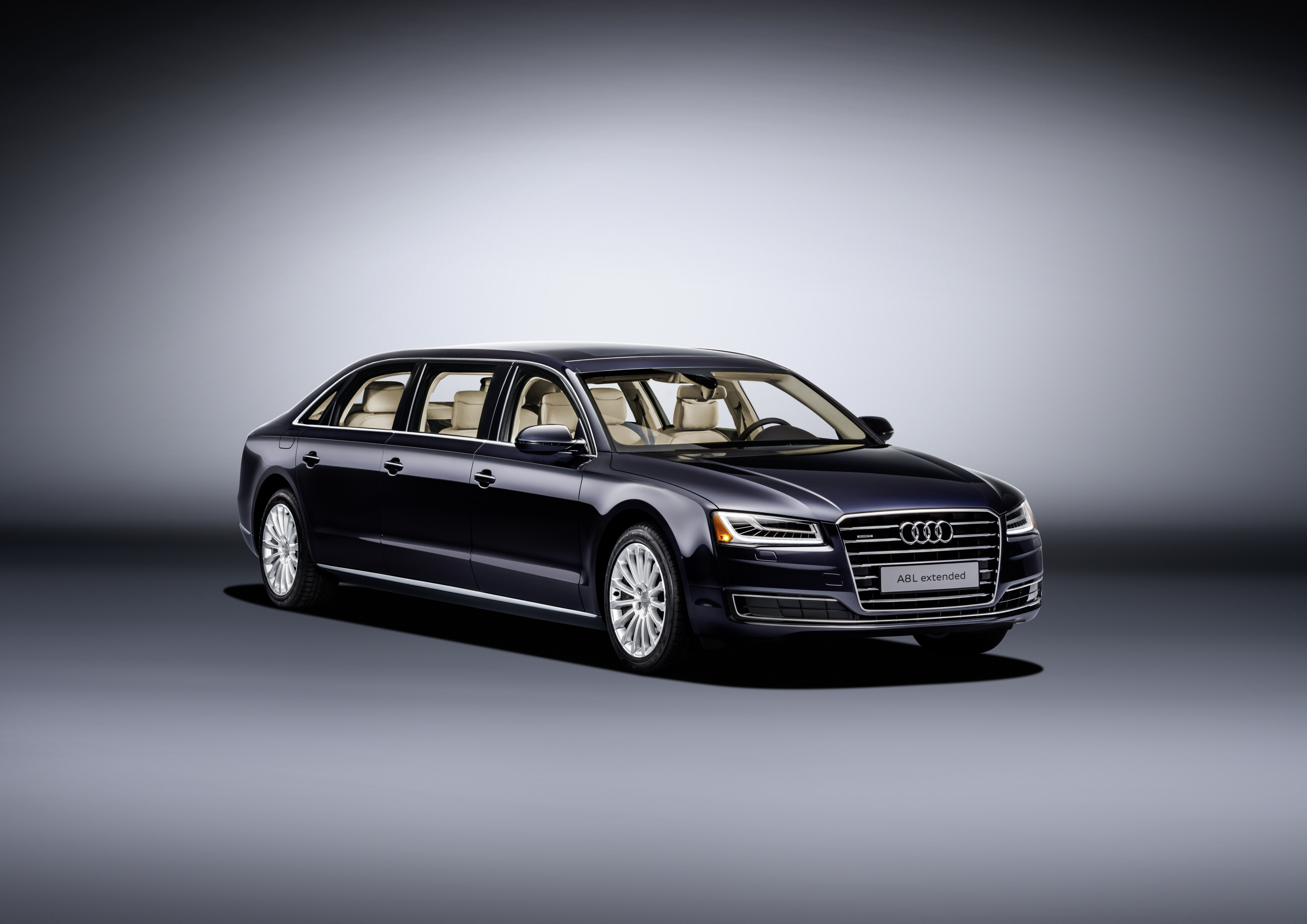 audi a8 extended 1