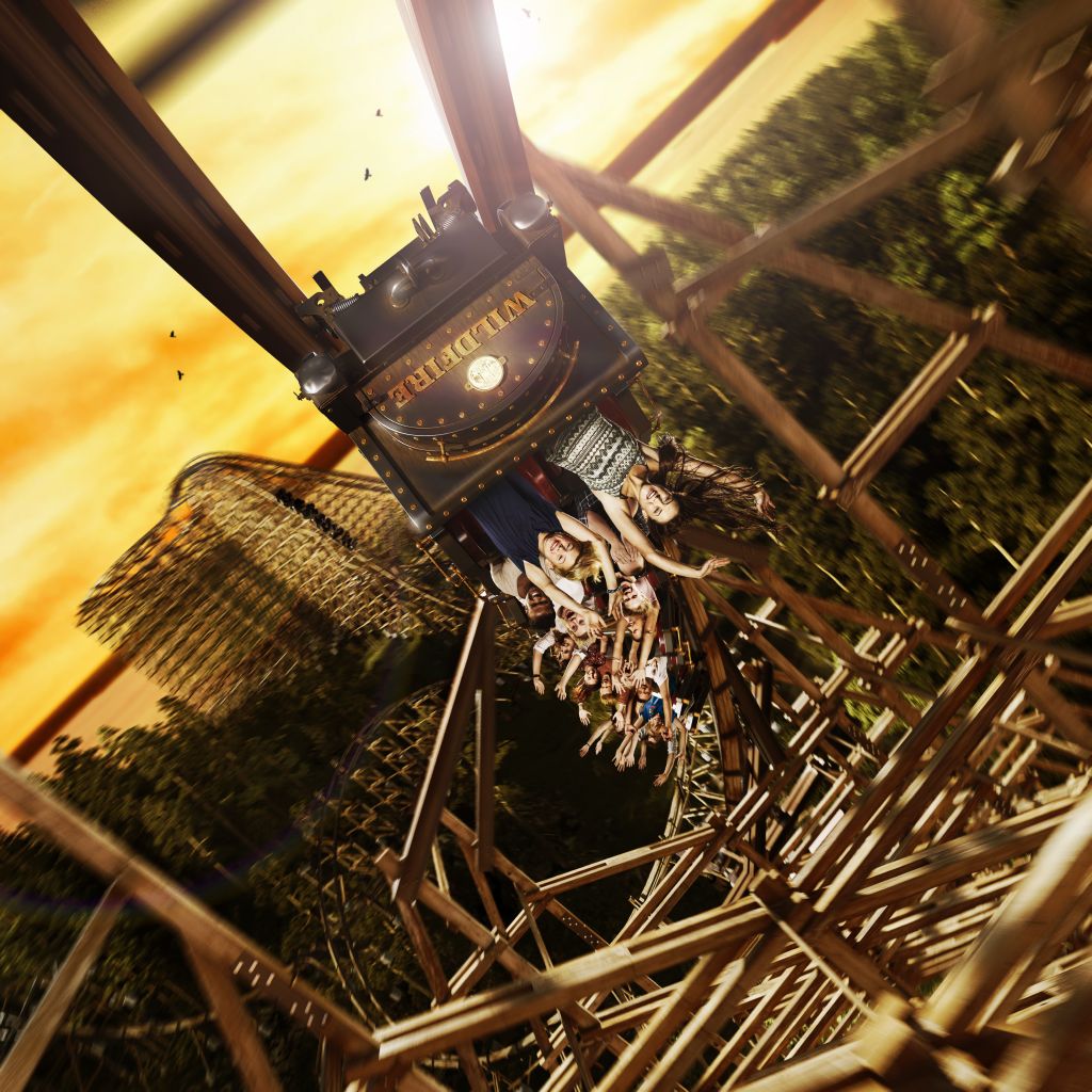 wooden rollercoaster1