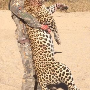 http://www.independent.co.uk/news/world/americas/kendall-jones-the-19yearold-cheerleader-from-texas-provoking-worldwide-fury-over-hunting-pictures-on-her-facebook-page-9578836.html
