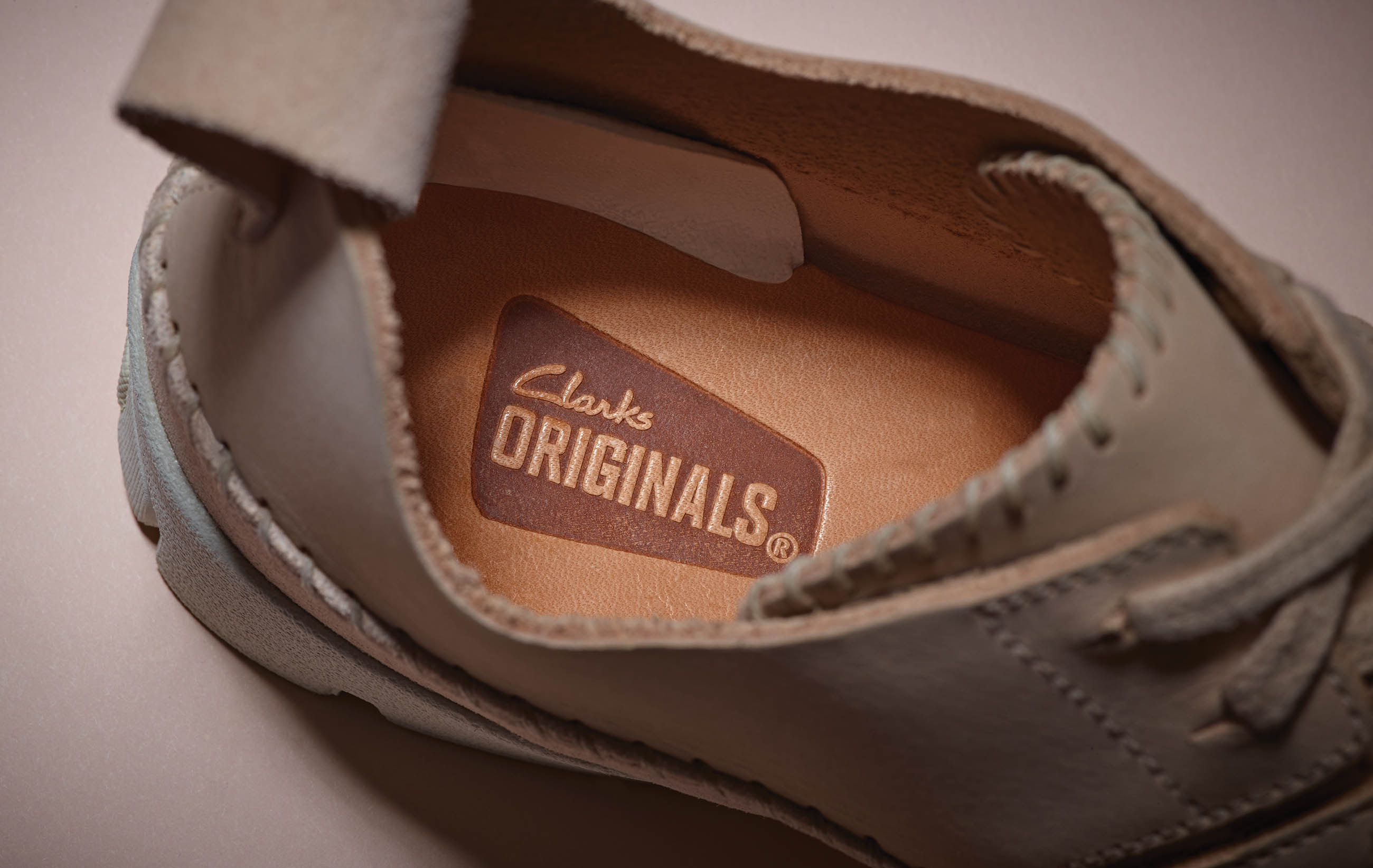 clarks womens wide dress shoes