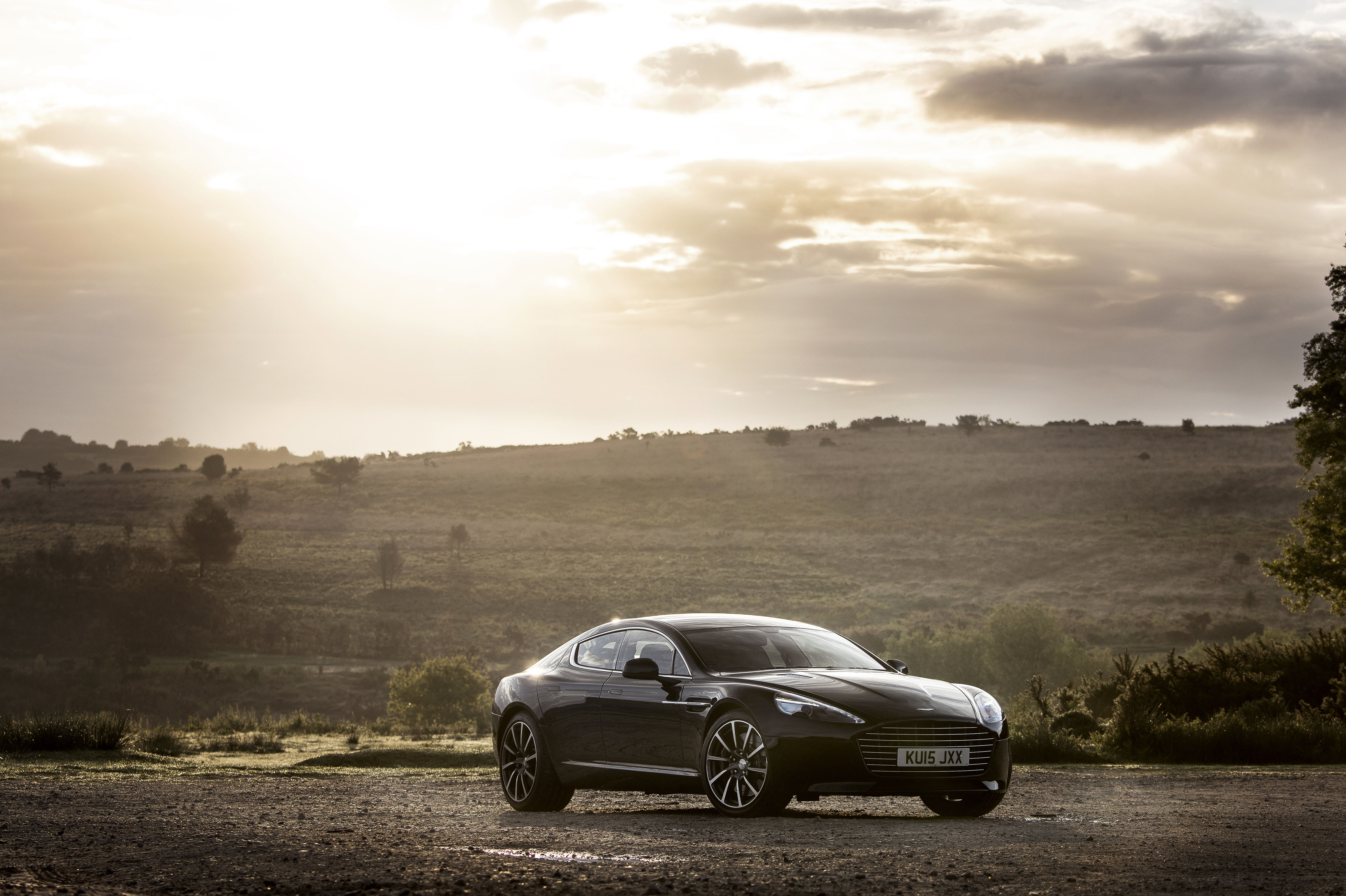 aston-martin-st-athan-26-1-littlegate-publishing